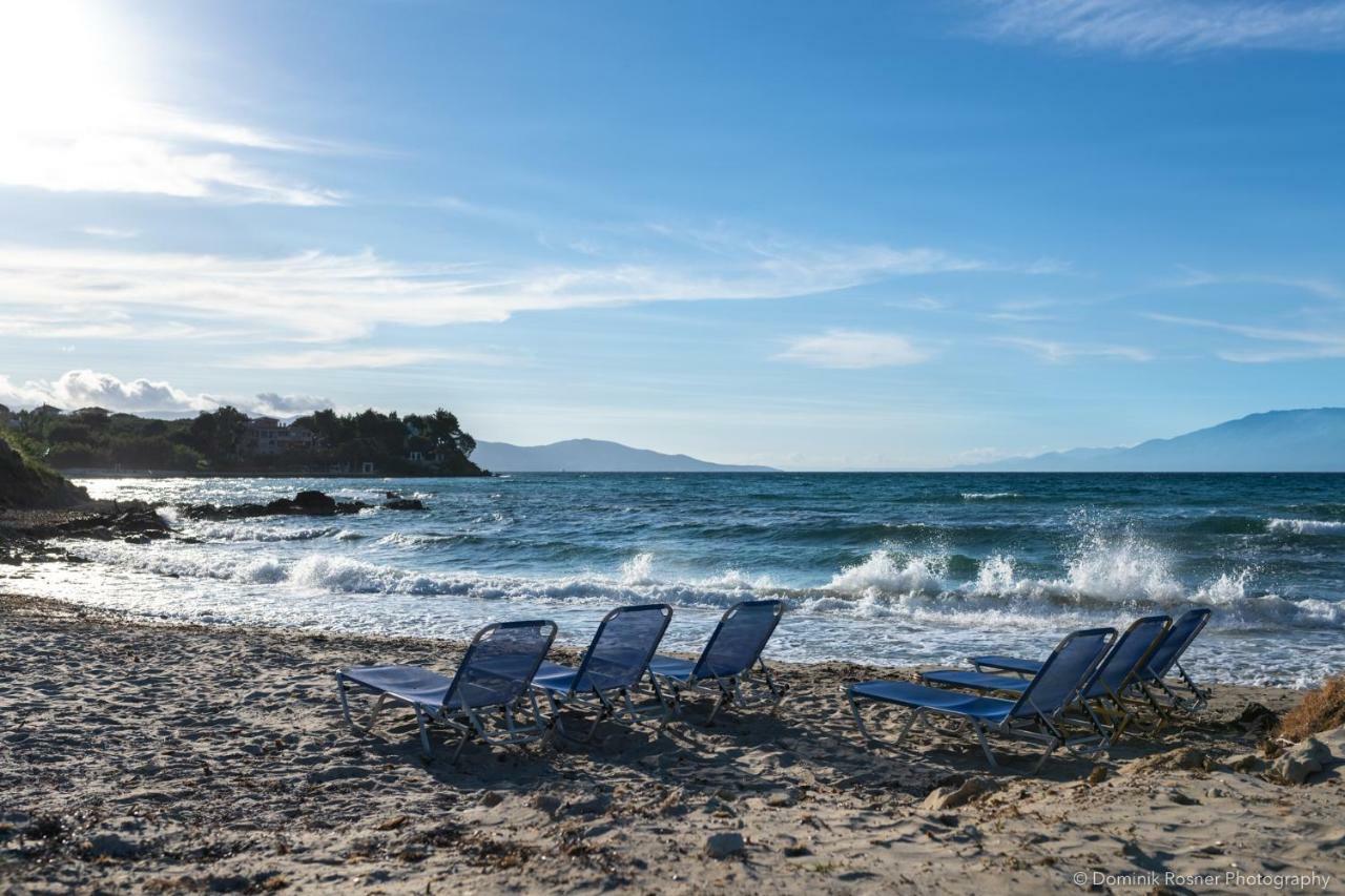 Villa Antonis Deluxe Apartments Amoudi Eksteriør bilde